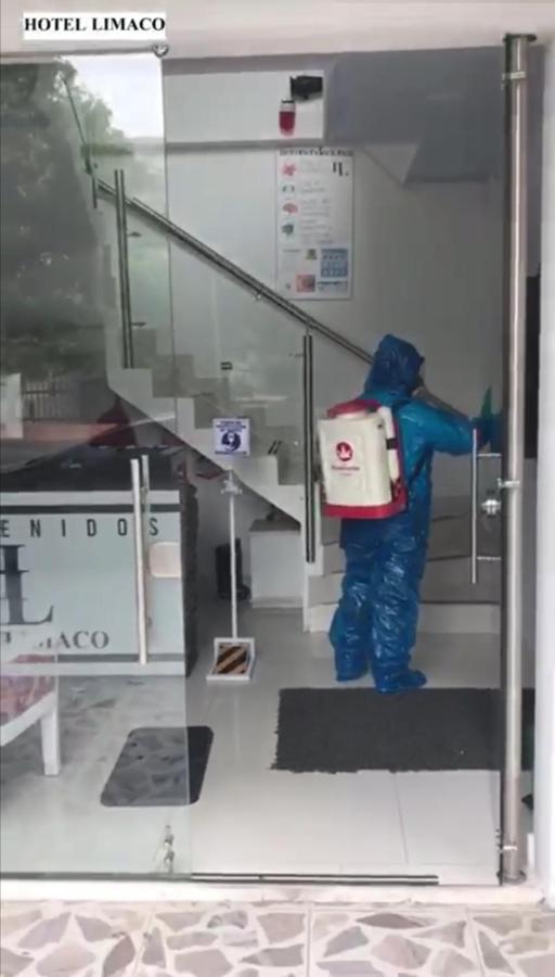 Hotel Limaco ネイバ エクステリア 写真